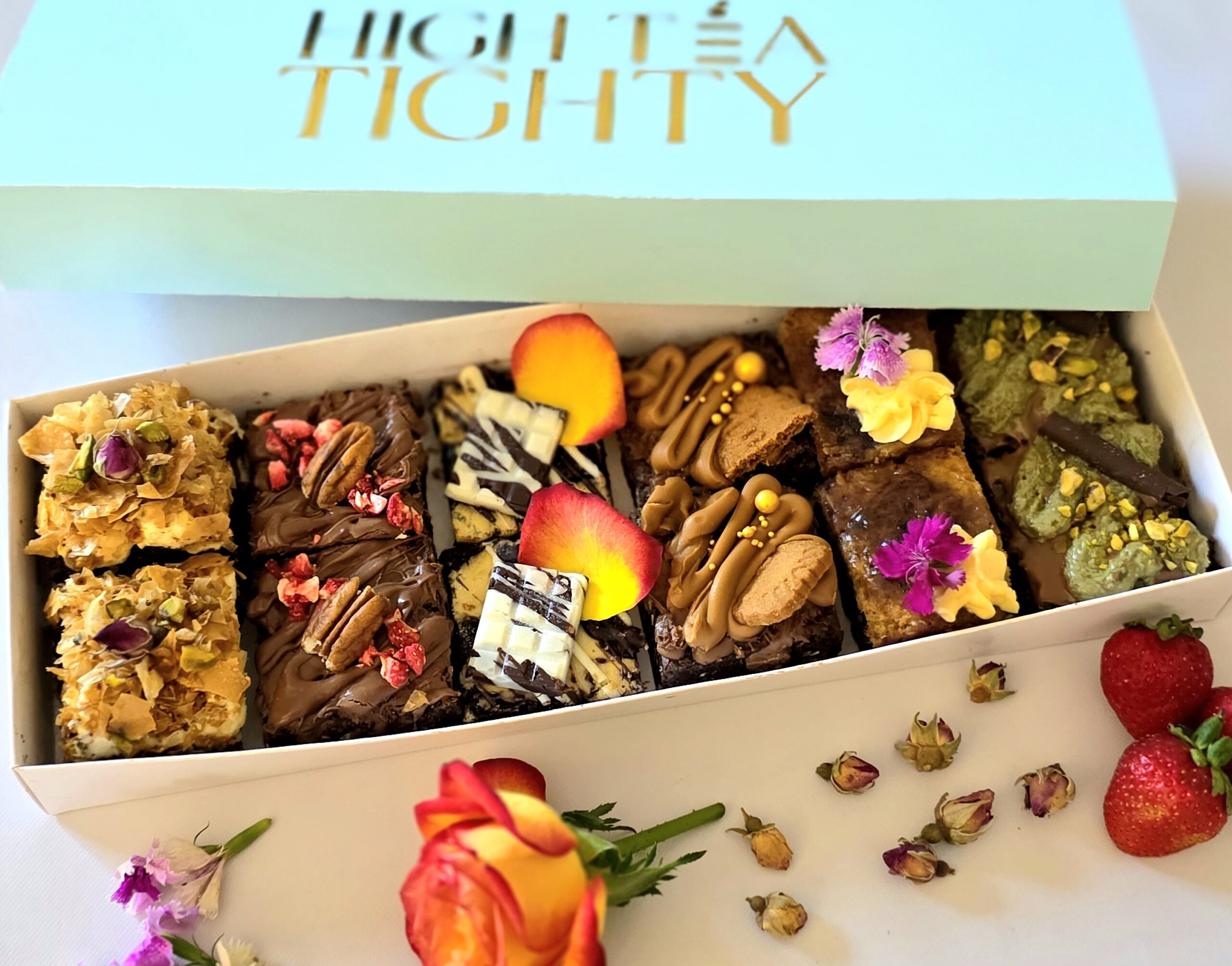 Indulgent Brownie box, assorted - Image 4